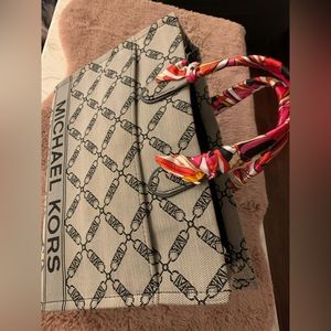 Mk tote bag